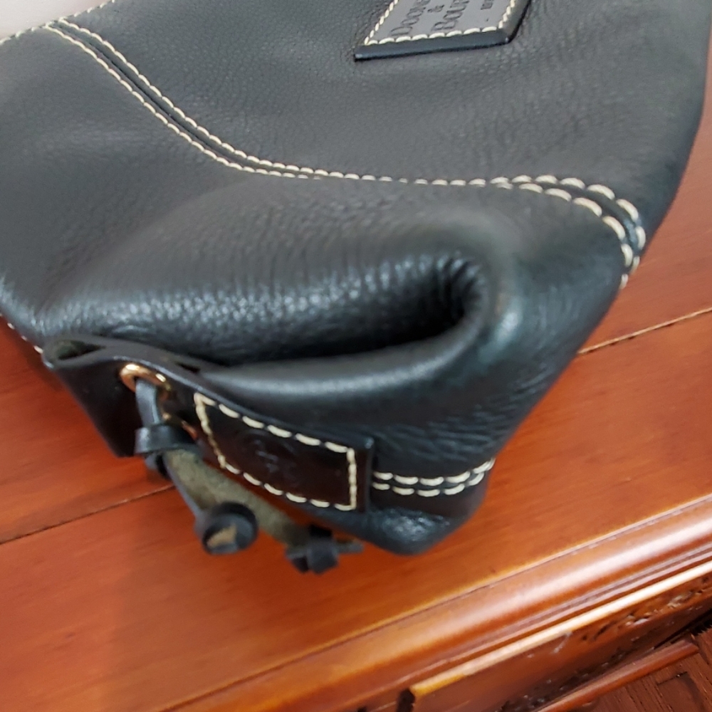 Dooney & Bourke mini - Picture 8 of 8